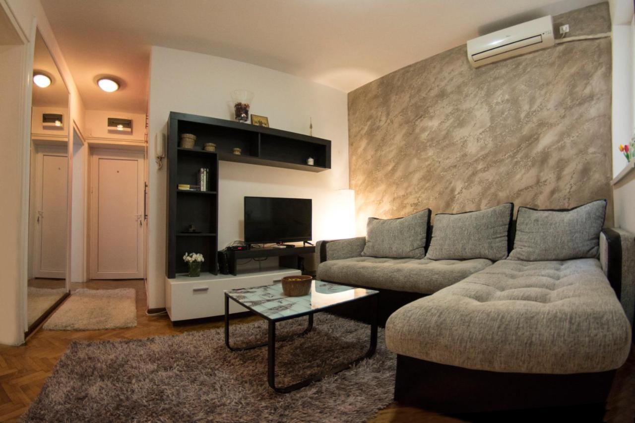 White Night City Center Apartman Belgrad Exterior foto